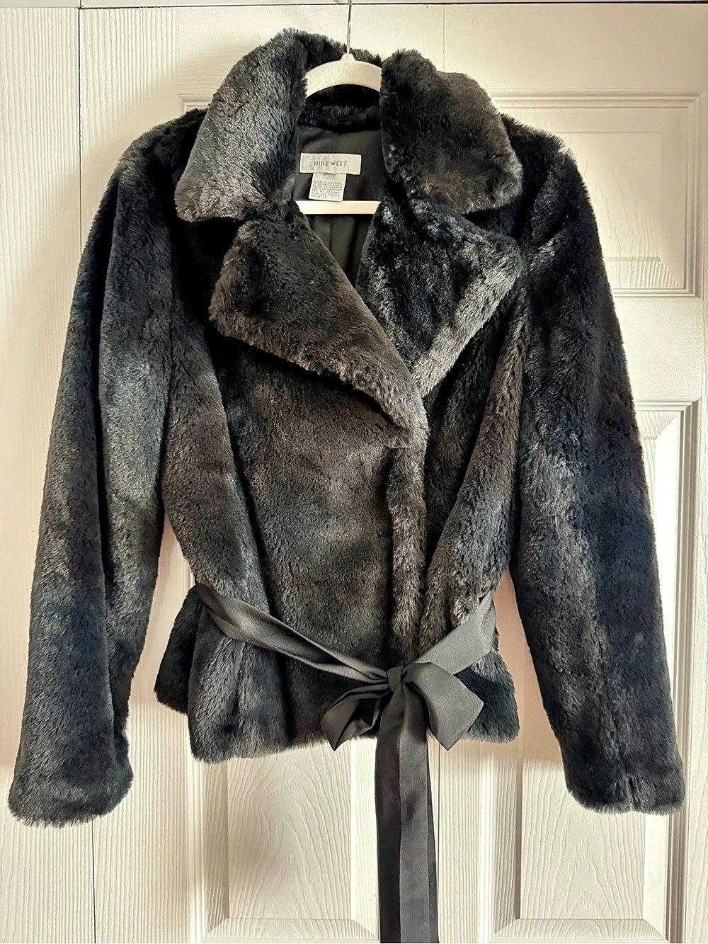 Nine West Faux Fur Belted Jacket in Black Size Medium